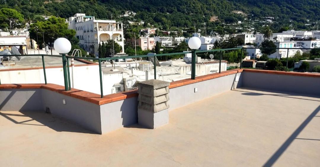 La Meraviglia Guest House 阿纳卡普里 外观 照片